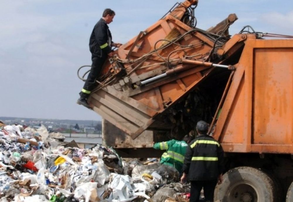 Ce riscă gorjenii care nu își sortează gunoiul