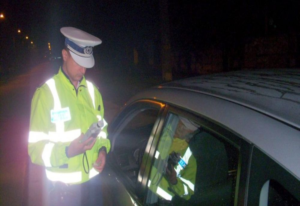 La 16 ani, fără permis de conducere, la volan