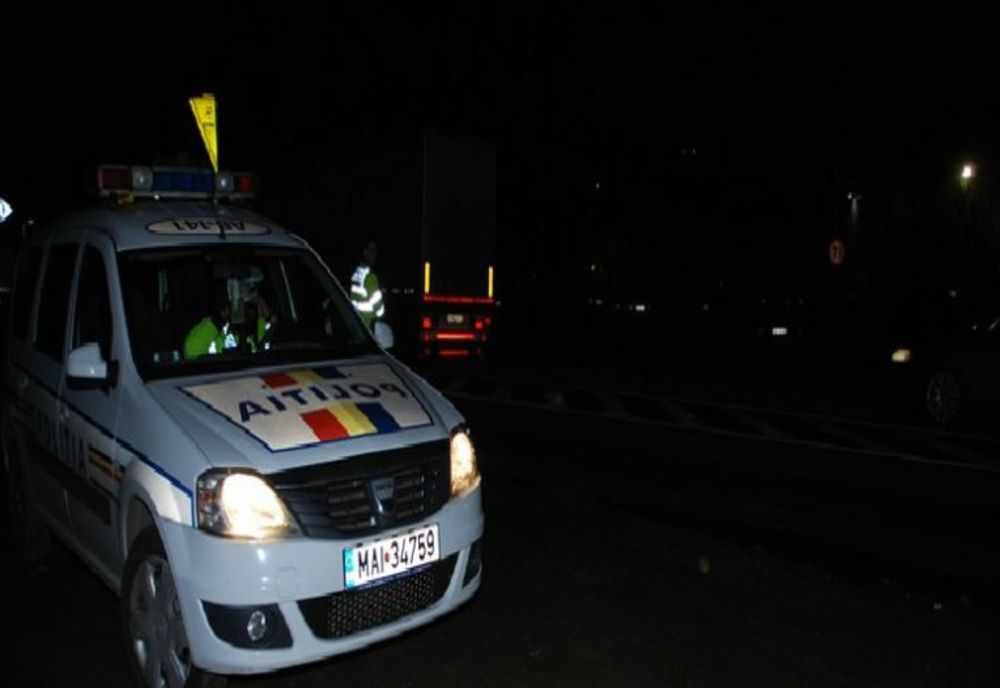 Gorj: Amenzi după o petrecere transmisă pe net, la Scoarţa