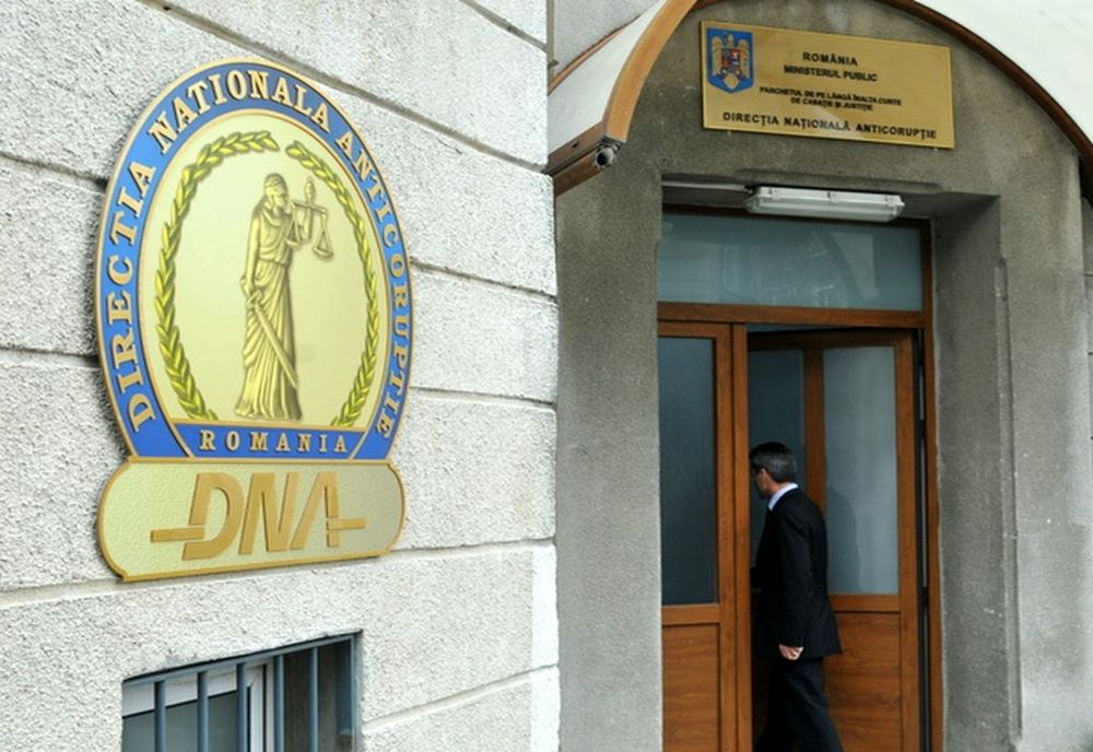 DNA: Fost director al Exploatării Miniere de Carieră Rovinari din cadrul CEO, trimis în judecată