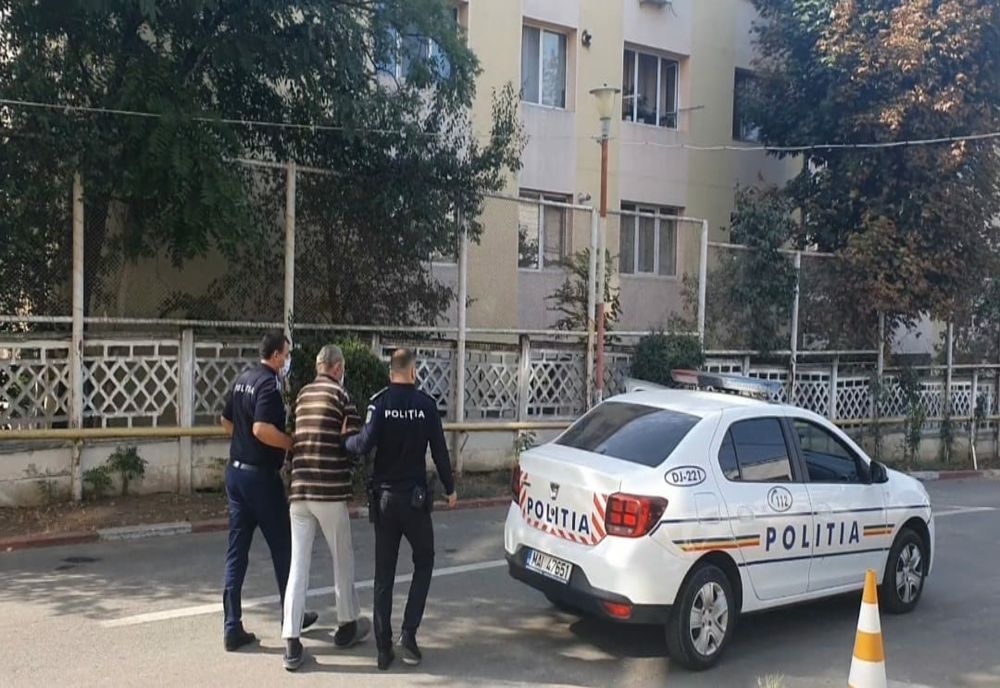 Un bărbat din Gorj, reţinut dupăc e a ieşit din arestul la domniciliu să bată un vecin