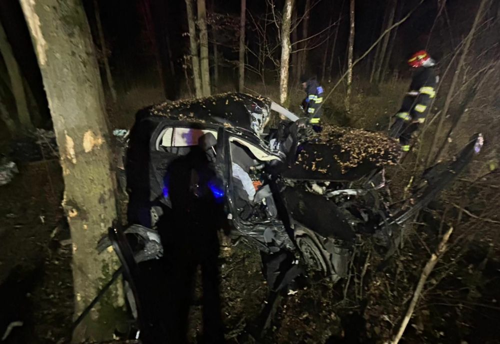 Accident la Târgu Jiu: Trei persoane la spital