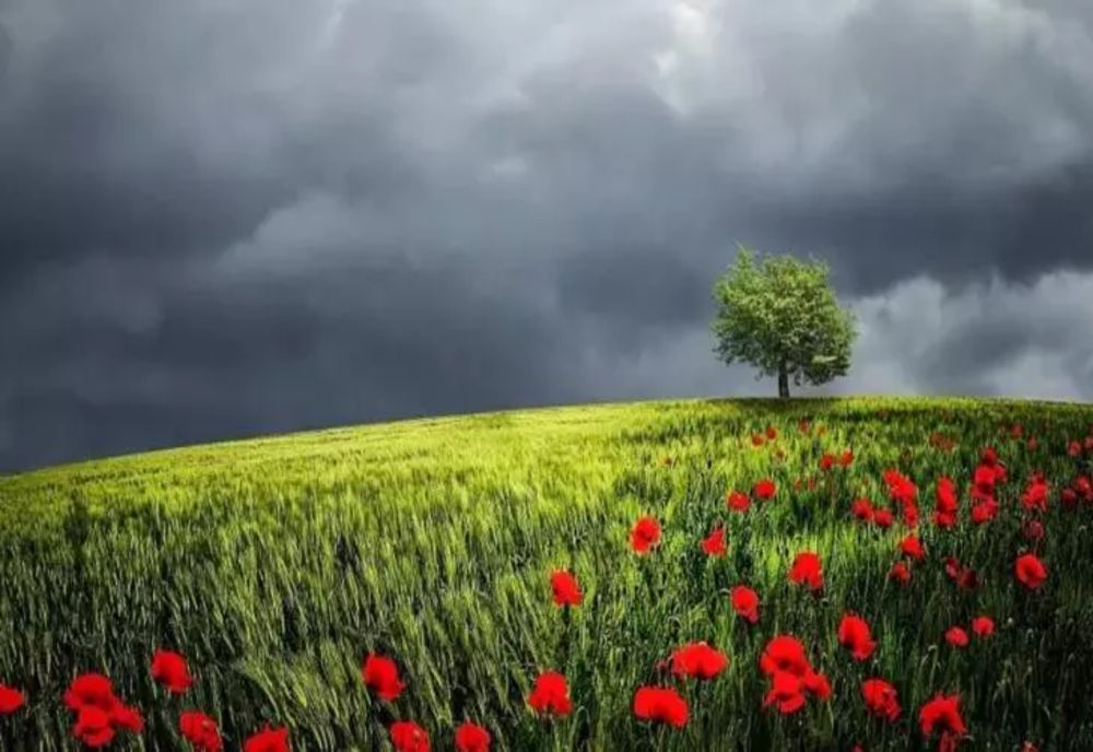 Temperaturi scăzute astăzi. Unde vor fi ploi