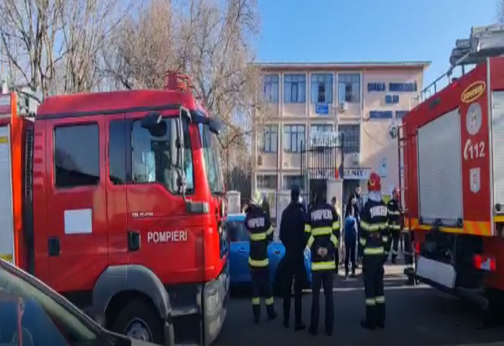 Incendiu la Spitalul Rovinari: zeci de oameni au fost evacuați. Intervenție masivă a pompierilor - VIDEO