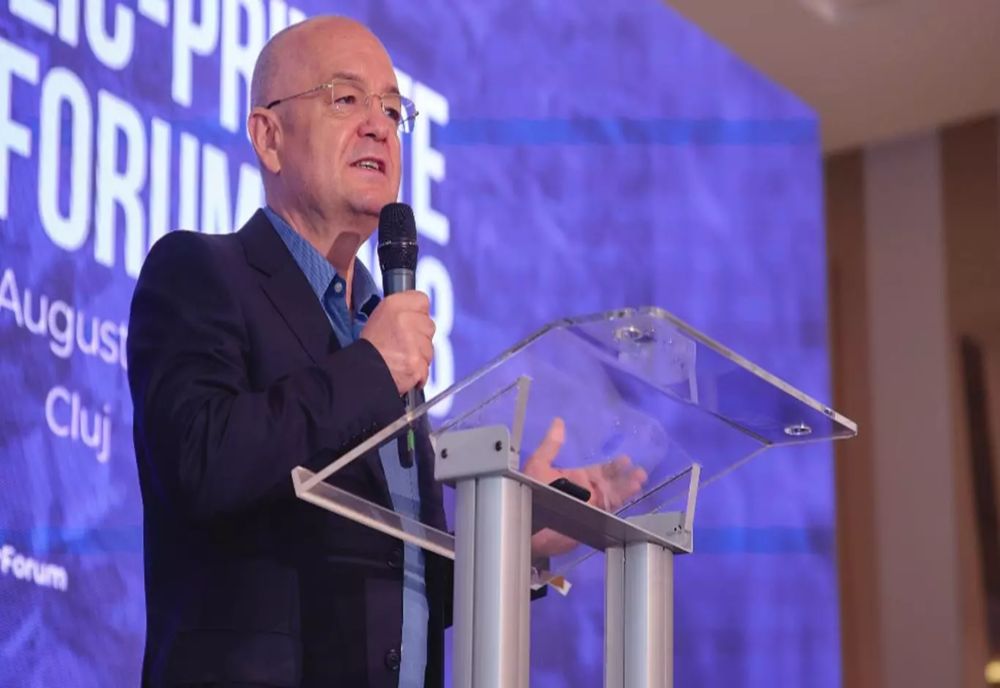 EMIL BOC, ATAC DUR LA ADRESA USR: „SUNT IMATURI, NU FAC DECÂT SĂ DISTRUGĂ PROIECTE”