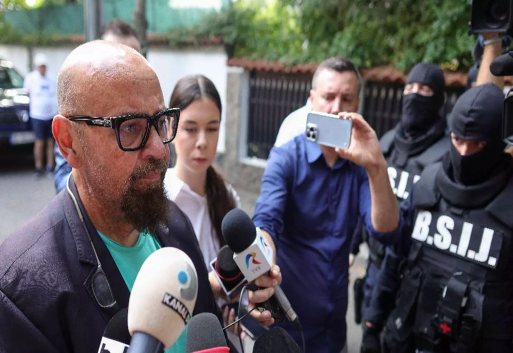 CRISTIAN POPESCU PIEDONE REVINE PE SCENA POLITICĂ: ”A VENIT VREMEA SĂ ÎNFIINȚĂM, ÎMPREUNĂ, UN PARTID”