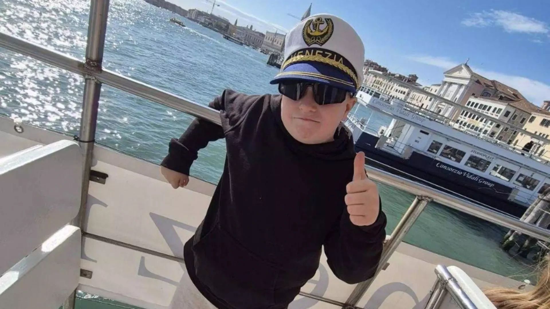 Copil român de 9 ani