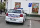 Mașină de poliție, parcată pe un loc destinat persoanelor cu dizabilități
